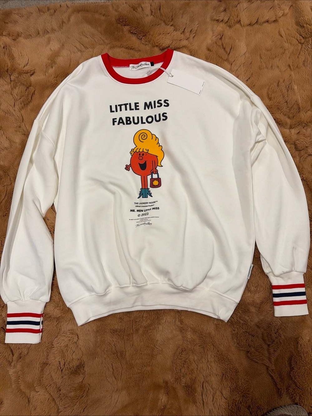 little miss fabulous the laundry room sweatshirt Oversized NWT Thumbholes